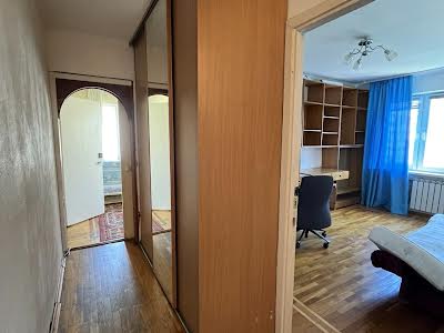 квартира по адресу Романа Шухевича просп. (Ватутина), 6А