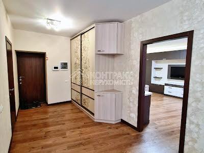 квартира по адресу Лебединская ул., 3