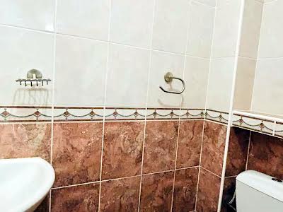 квартира по адресу Ревуцкого ул., 42-Б