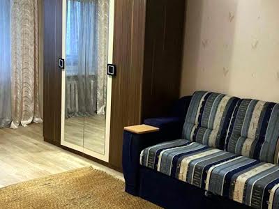 квартира за адресою Мілютенка вул., 44