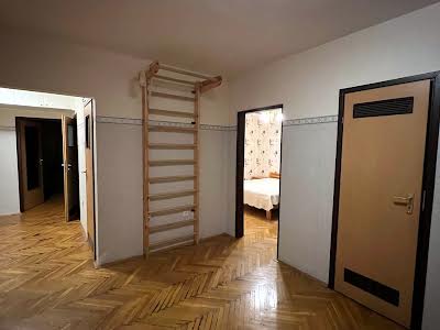 квартира по адресу Ивана Пулюя ул., 3
