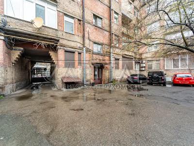квартира за адресою Велика Житомирська вул., 17