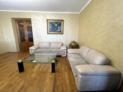 квартира за адресою Лесі Українки бульв., 21-Б
