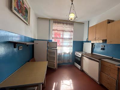 квартира за адресою Київ, Каштанова вул., 5