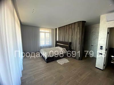 будинок за адресою с. Гнідин, Вишеньківська вул.