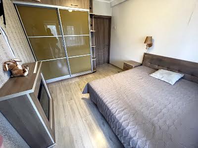 квартира за адресою Празька вул., 29