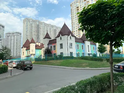 квартира за адресою Бровари, В'ячеслава Чорновола вул., 3