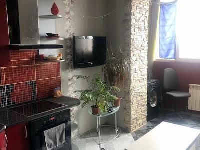 квартира за адресою вулиця Бориспільська, 6