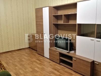 квартира по адресу Михаила Максимовича ул. (Онуфрія Трутенка), 7-В