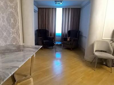 квартира за адресою Базарна вул., 1