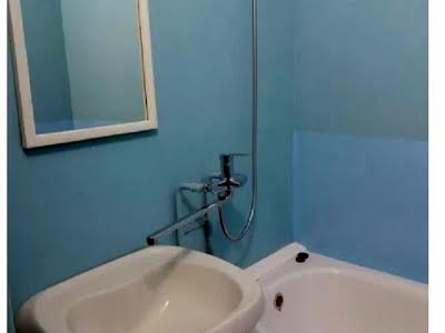 квартира за адресою Ревуцького вул., 42