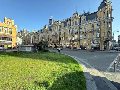 комерційна за адресою Велика Васильківська вул. (Червоноармійська), 1-3/2а