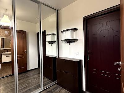 квартира за адресою Бориса Гмирі вул., 18