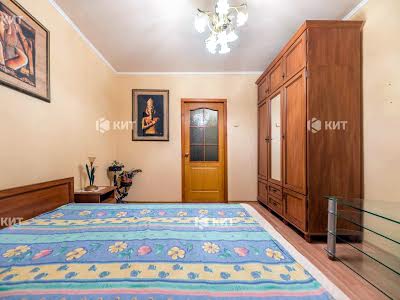 квартира за адресою Каденюка вул., 26б