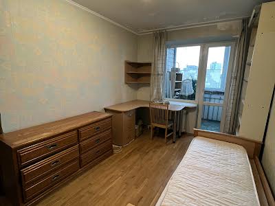 квартира за адресою Олексіївська вул., 11
