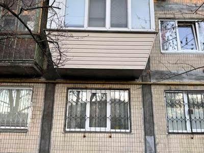 квартира за адресою Будівельників вул., 12-Б