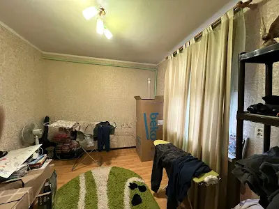 будинок за адресою Листопадна вул., 1а
