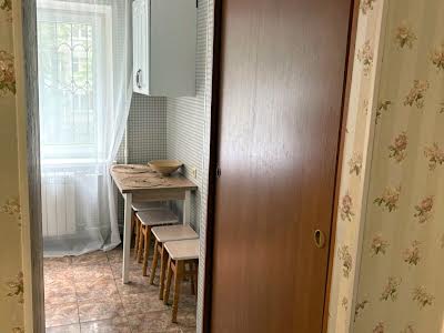 квартира по адресу Салютная ул., 29-А