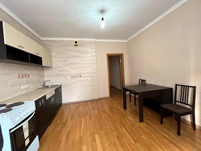 квартира за адресою Валерія Лобановського вул., 13