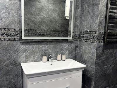 квартира за адресою Нивська вул., 4