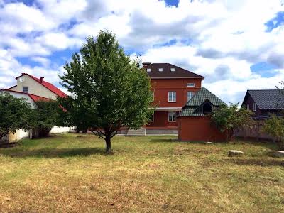 будинок за адресою с. Крушинка, Вишнева, 7
