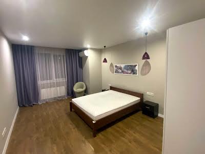 квартира за адресою Білоруська вул., 36А