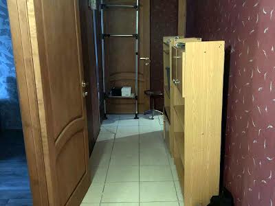квартира за адресою Старицького вул., 9