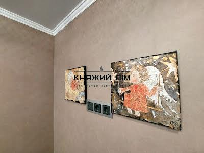комерційна за адресою Жилянська вул., 62/64