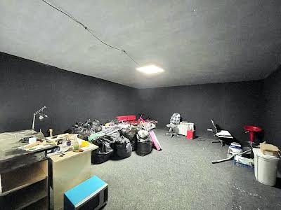 комерційна за адресою Пшенична вул., 7-а