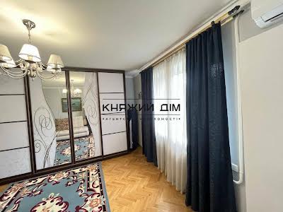 квартира по адресу Машиностроительная ул., 8