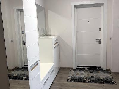 квартира по адресу Нивская ул., 4г