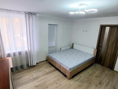 квартира по адресу с. Софиевская борщаговка, Миру ул., 40