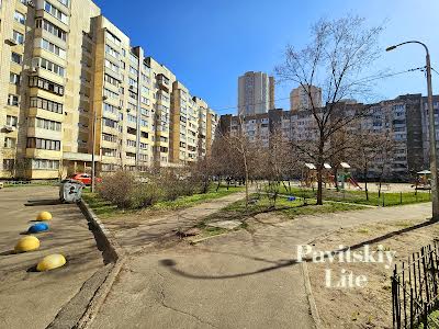 квартира по адресу Драгоманова ул., 22
