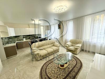 квартира за адресою Регенераторна вул., 4к9