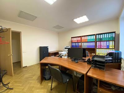 квартира по адресу Святошинская ул., 4