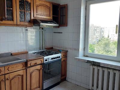 квартира по адресу Героев Днепра ул., 49
