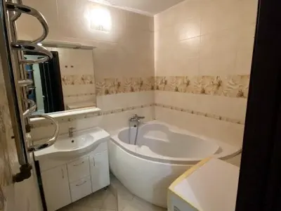 квартира за адресою Теплична вул., 42