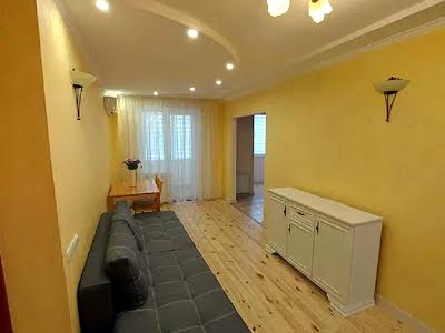 квартира за адресою Вишневе, Південна вул., 17