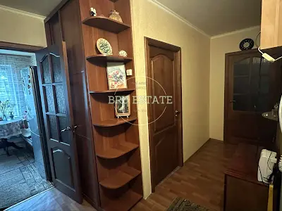 квартира по адресу Николая Ушакова ул., 14