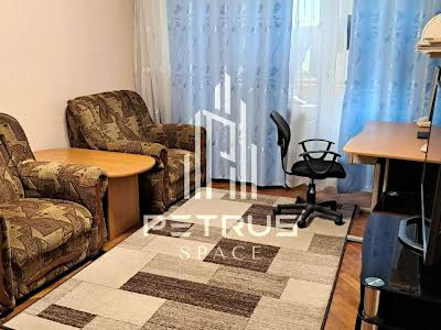 квартира за адресою Ентузіастів вул., 3