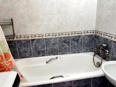 квартира за адресою Якуба Коласа вул., 4-Б