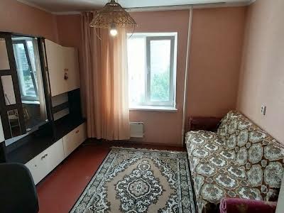 квартира по адресу Ревуцкого ул., 13