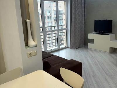 квартира за адресою Метрологічна вул., 8