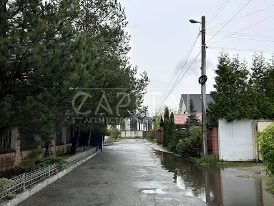 будинок за адресою Центральна вул.