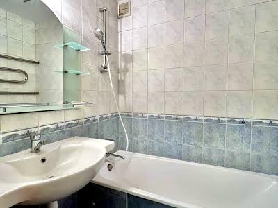 квартира по адресу Болградская, 34