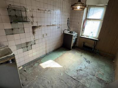 квартира по адресу Ревуцкого ул., 17-Б
