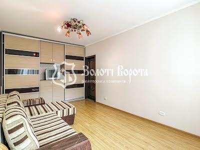 квартира за адресою Пономарьова вул., 18-А