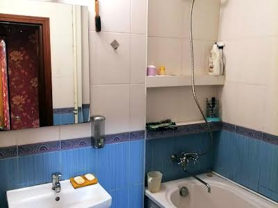 квартира за адресою Миколи Ушакова вул., 16а