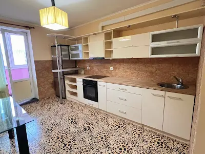 квартира по адресу Драгоманова ул., 1-А