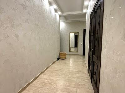 квартира по адресу Андрея Верхогляда ул. (Михайла Драгомирова), 20